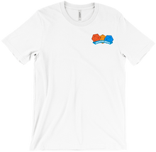 tshirt- Adventure Awaits