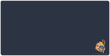 logo deskmat