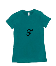 camisa feminina F