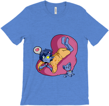 Cozy throne T-shirt