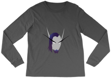 Feel the embrace of Vreeg with long sleeves.