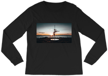 long-sleeve-tee pole