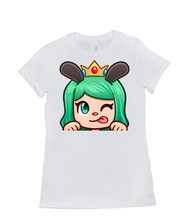wink women’s t-shirt