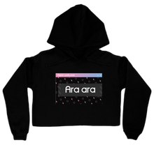 AraAra-Hoodie-Cropped-Woman