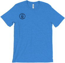 CAMISETA CON LOGO PEQUEÑO