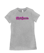 kaylabeaarr  pink Women’s T-shirt